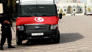 ارتفاع حصيلة الهجوم على حافلة عسكرية في تونس إلى خمسة قتلى    الإذاعة الجزائرية