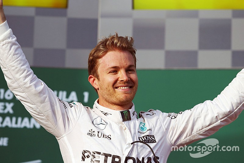 روزبرج يأسف لانتكاسات فيتل Nico-rosberg_1